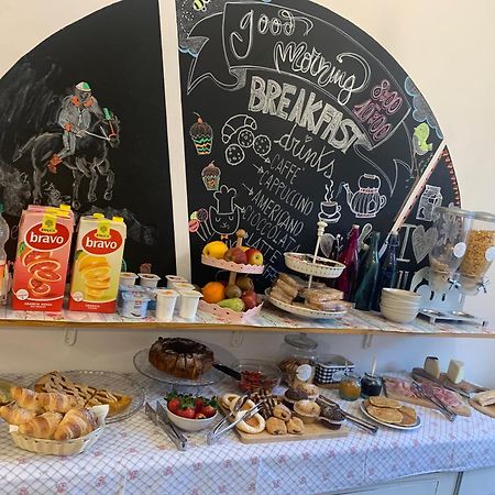 B&B Le Camere Di Livia Сиена Екстериор снимка