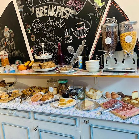 B&B Le Camere Di Livia Сиена Екстериор снимка